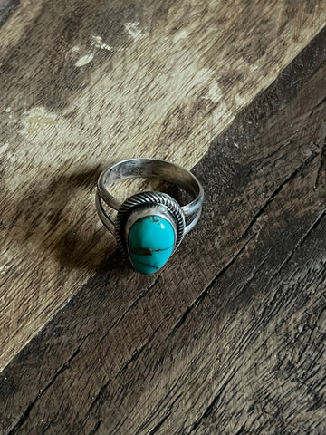 Egg Shaped Turquoise Ring